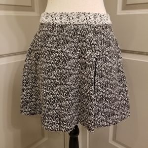 Banana Republic Black & White Pleated Mini Skirt